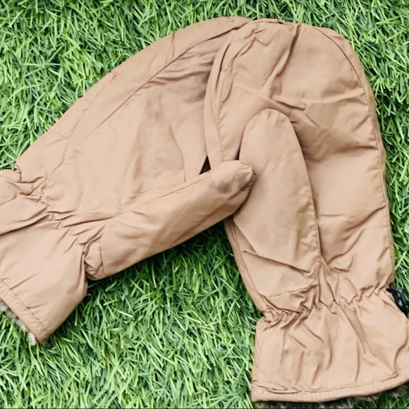 Zara gloves/mittens - Picture 5 of 6